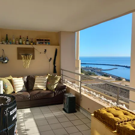 T3 Vue - Terrasse Couverte, Piscine, Parking, Proche Du Centre Ville. * Sete