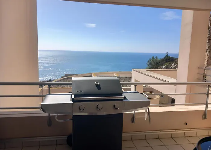 T3 Vue - Terrasse Couverte, Piscine, Parking, Proche Du Centre Ville. * Сет