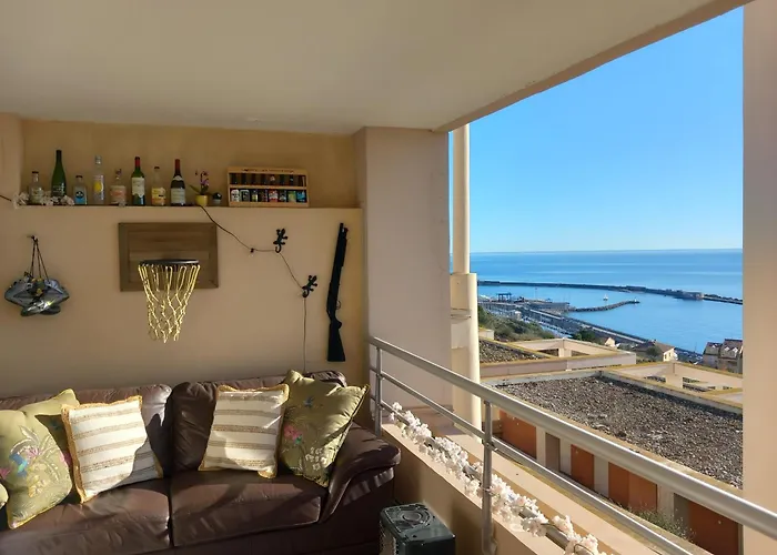 T3 Vue - Terrasse Couverte, Piscine, Parking, Proche Du Centre Ville. Апартаменты *
